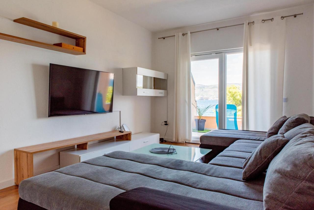 With Private Jacuzzi & Parking