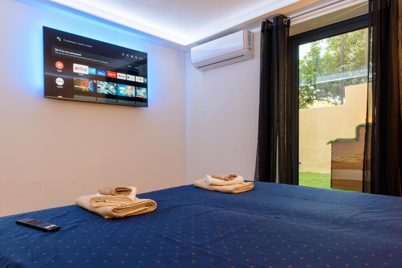 With Private Jacuzzi & Parking * Trogir